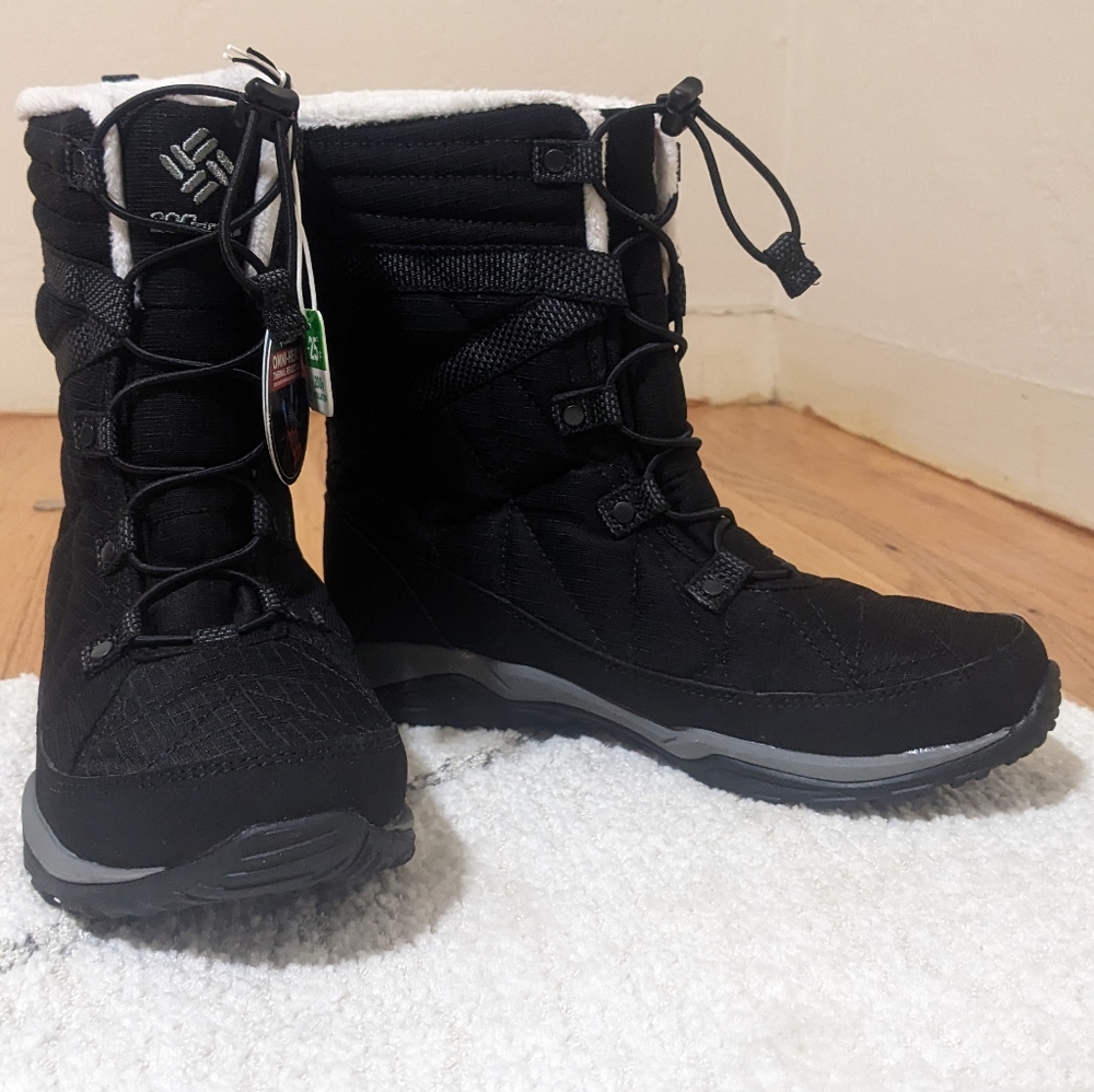 NWT Columbia Waterproof Omni Heat 200g